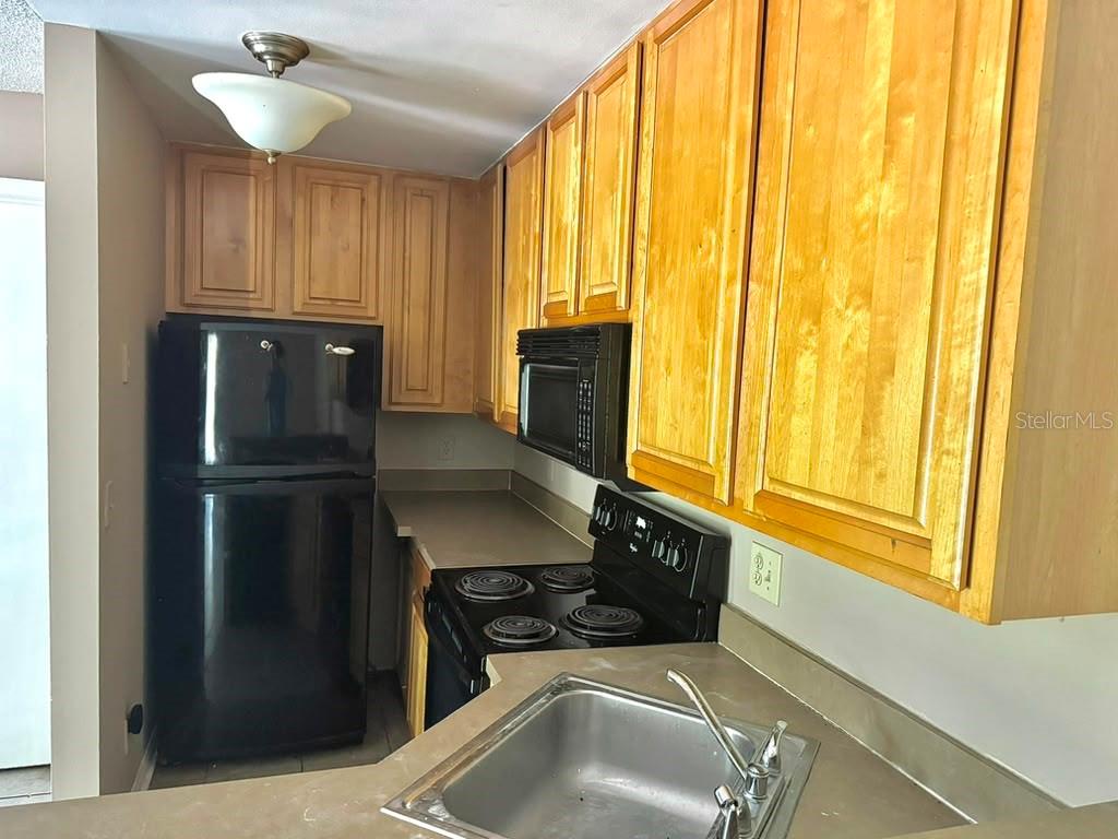 5962 Westgate Dr #204 Property Photo 11