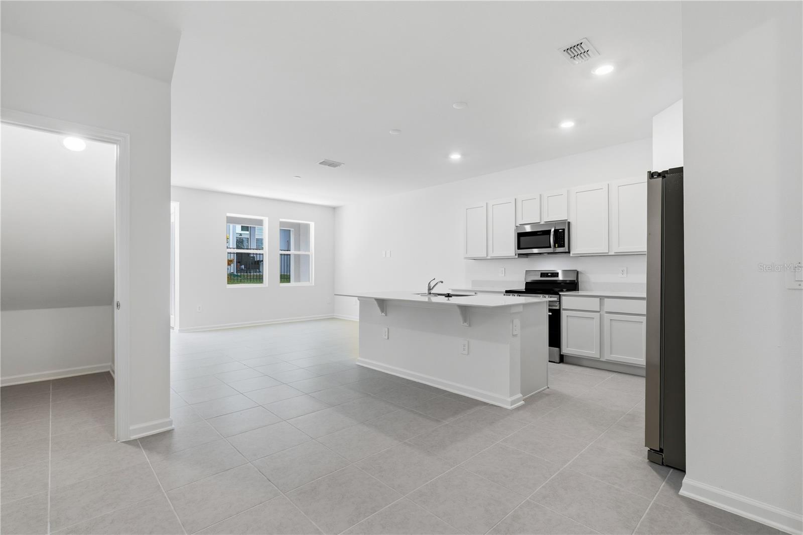 3143 Kurtz Ter Property Photo 2