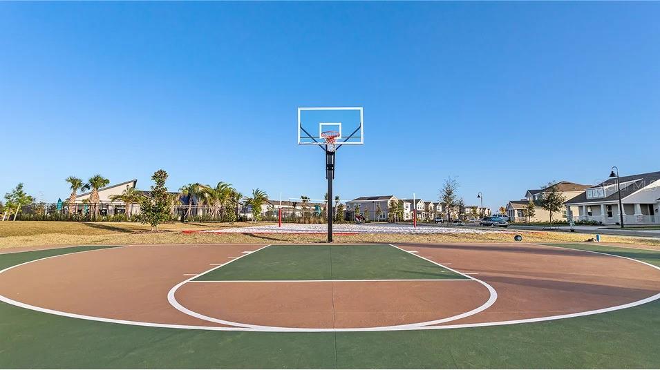2220 Barrington Loop Property Photo 27