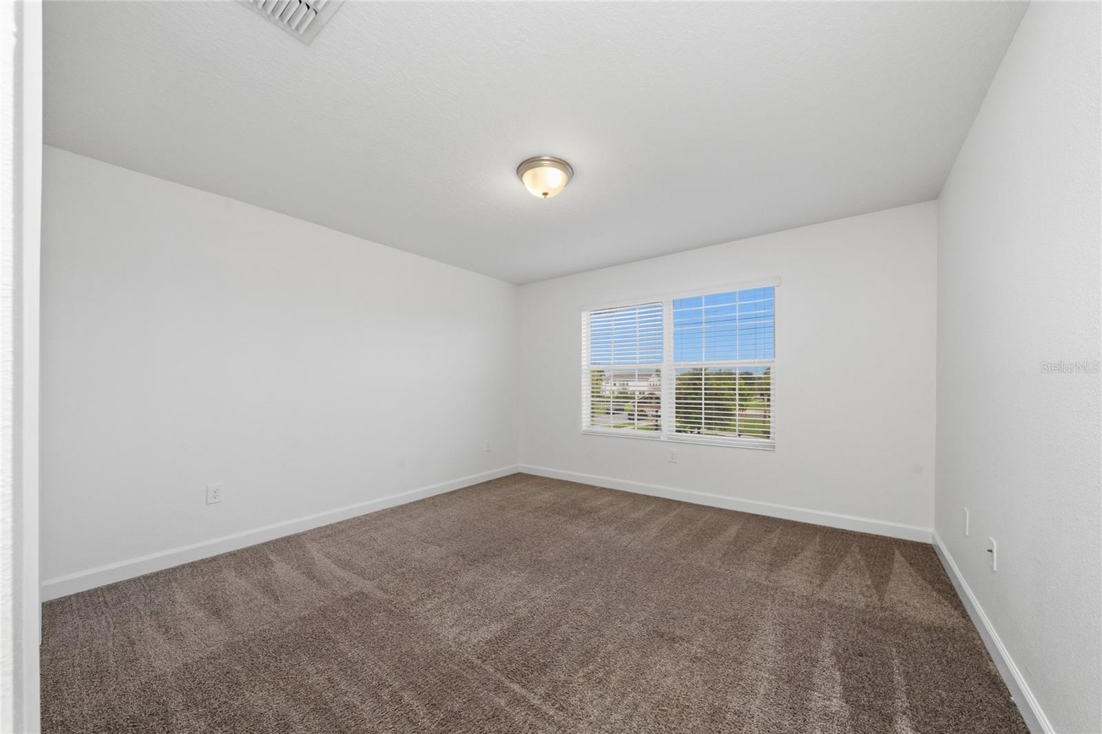 11574 Comic Aly Property Photo 28