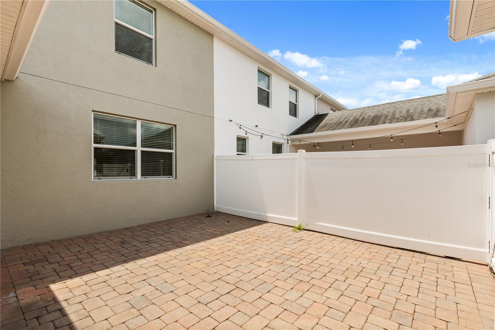 11574 Comic Aly Property Photo 35