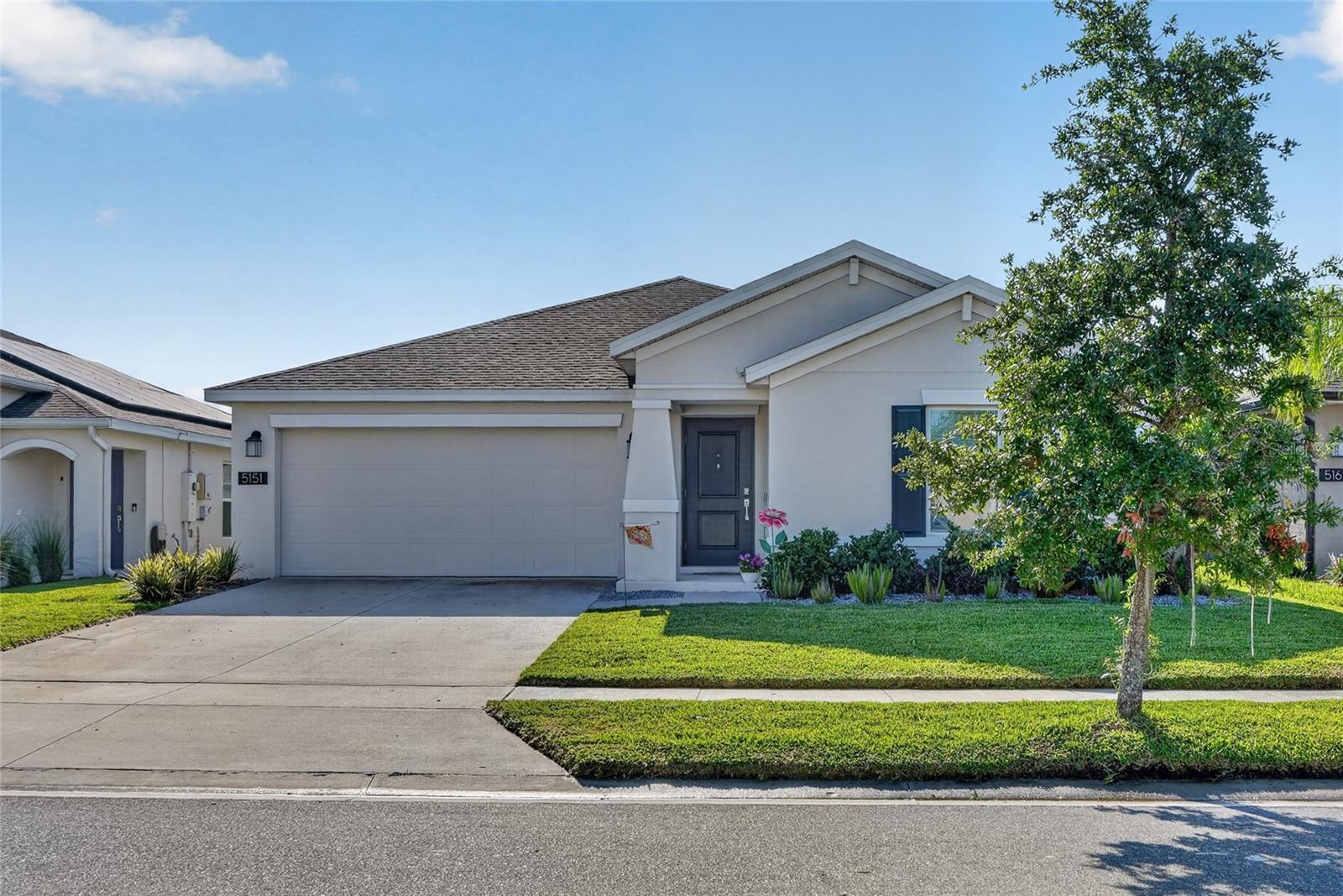 5151 Four Strand Ct Property Photo 1
