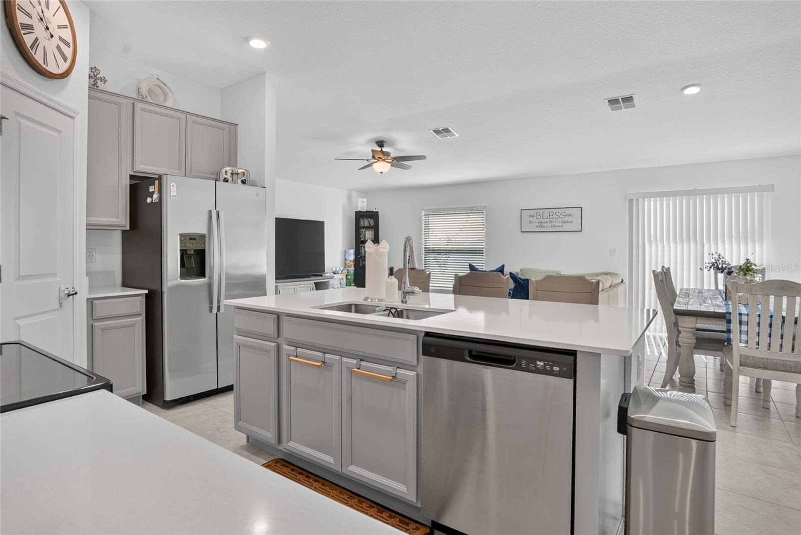 5151 Four Strand Ct Property Photo 15