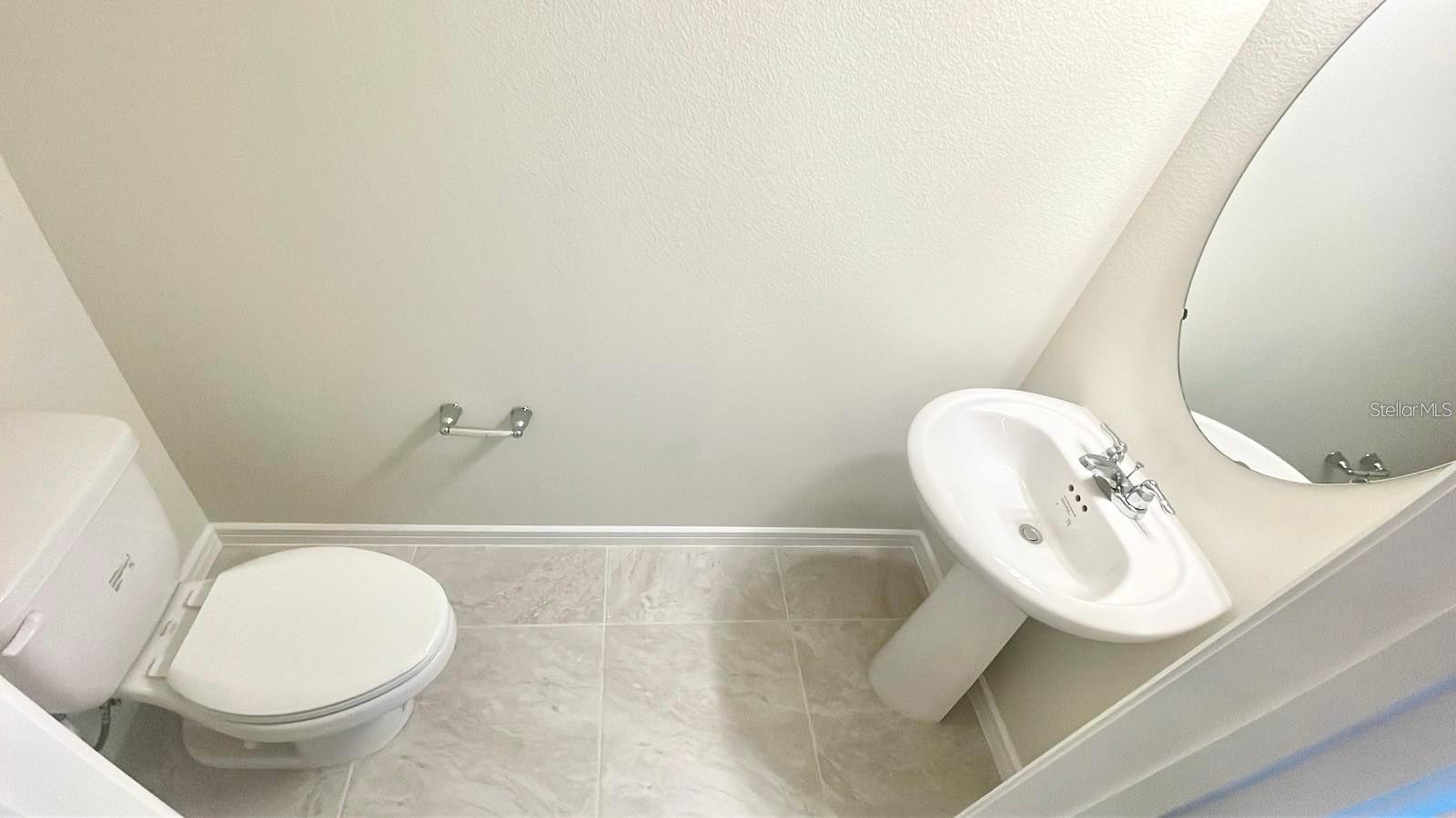 2571 Winsome Way Property Photo 6