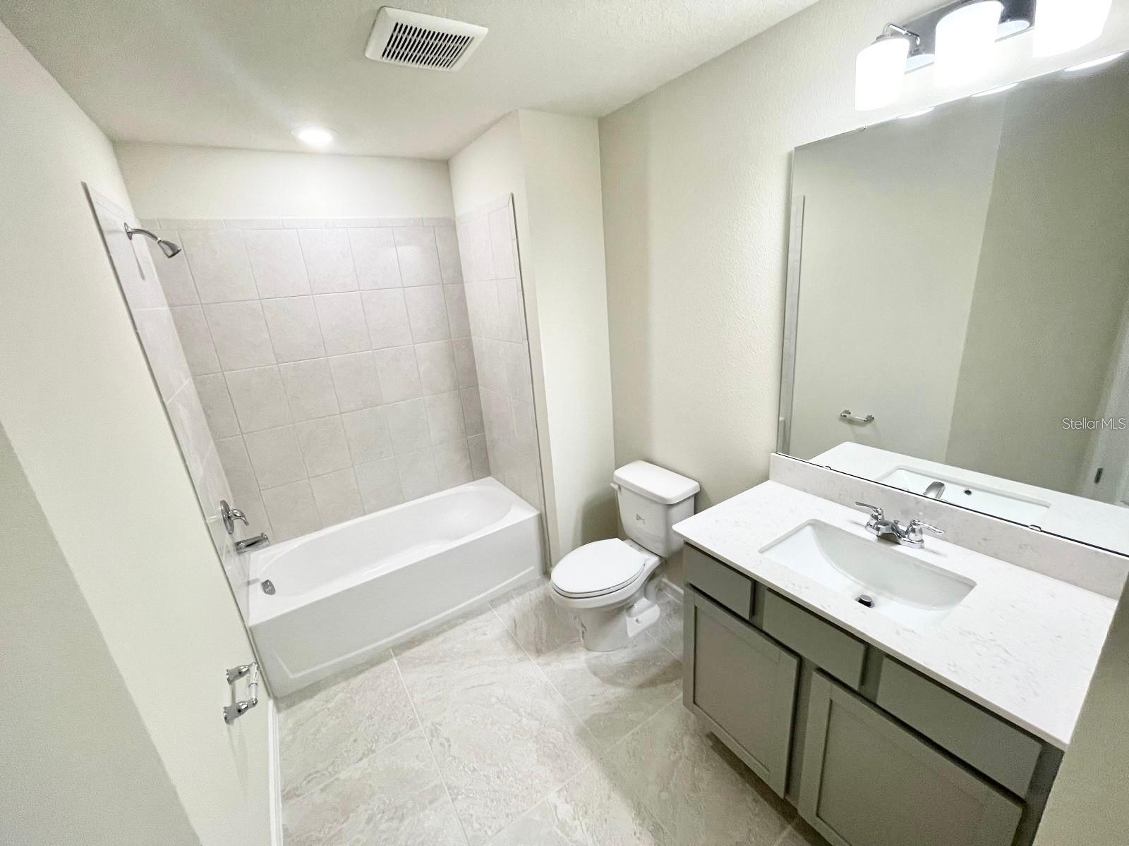 2571 Winsome Way Property Photo 9