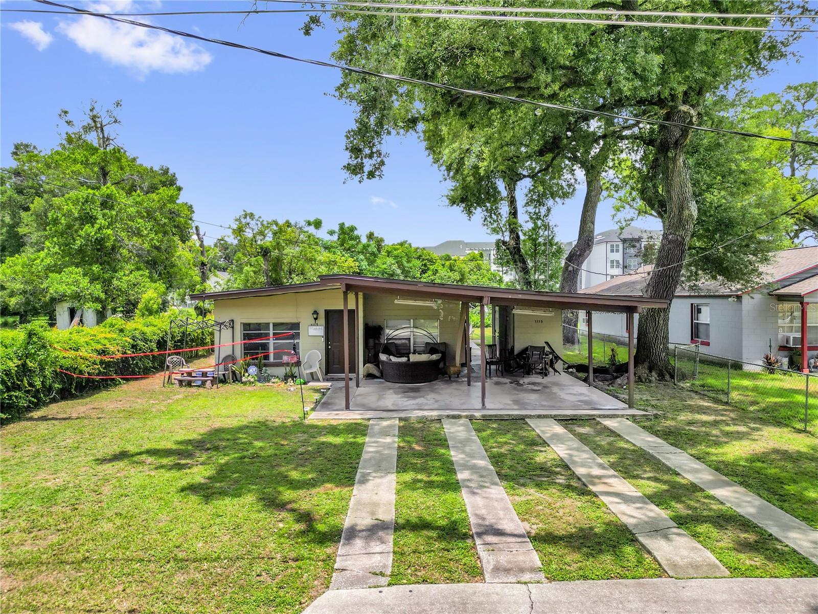 1113 S LEE AVE Property Photo 1