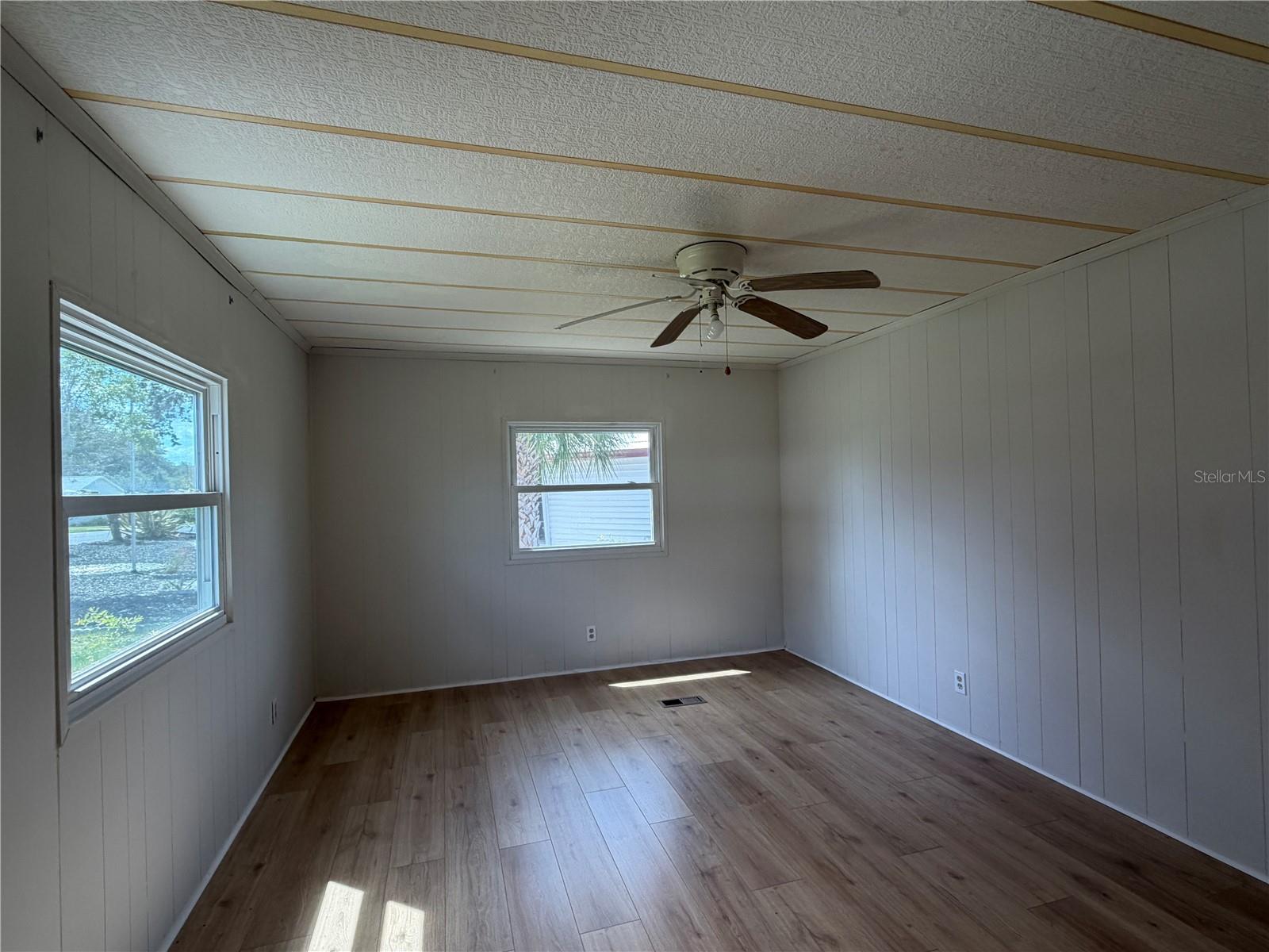 925 Beechwood Ave Property Photo 20