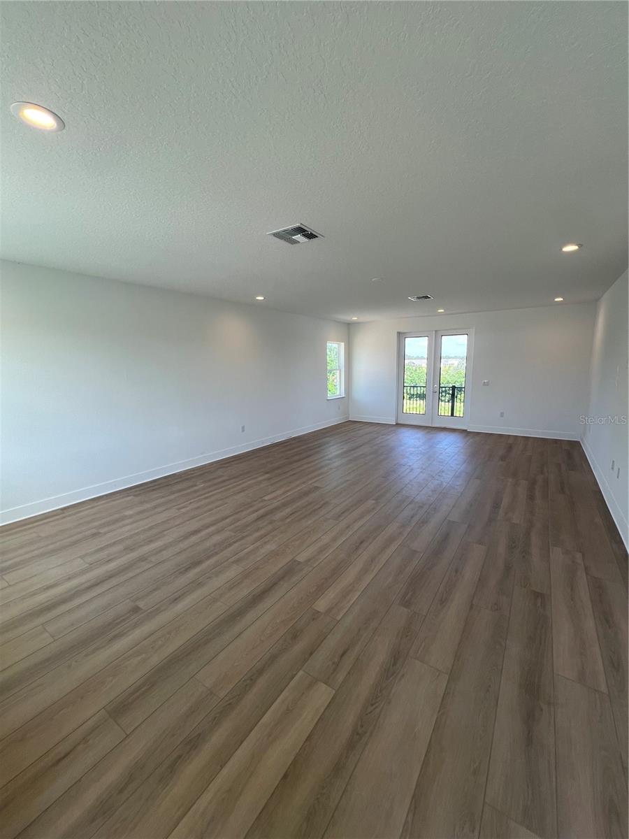 1712 Stonecliff Dr Property Photo 19