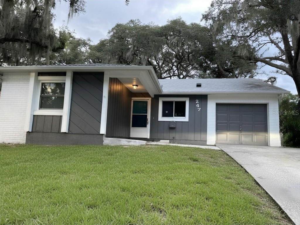 247 Grove St Property Photo 1