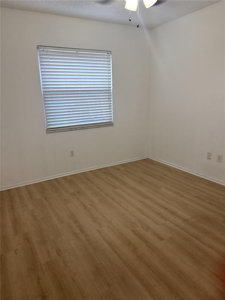 247 Grove St Property Photo 5