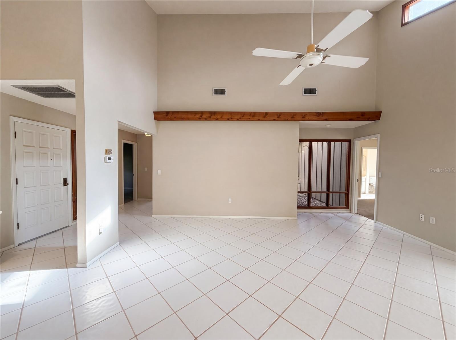 1407 Willow Oak Cir #1407 Property Photo 5