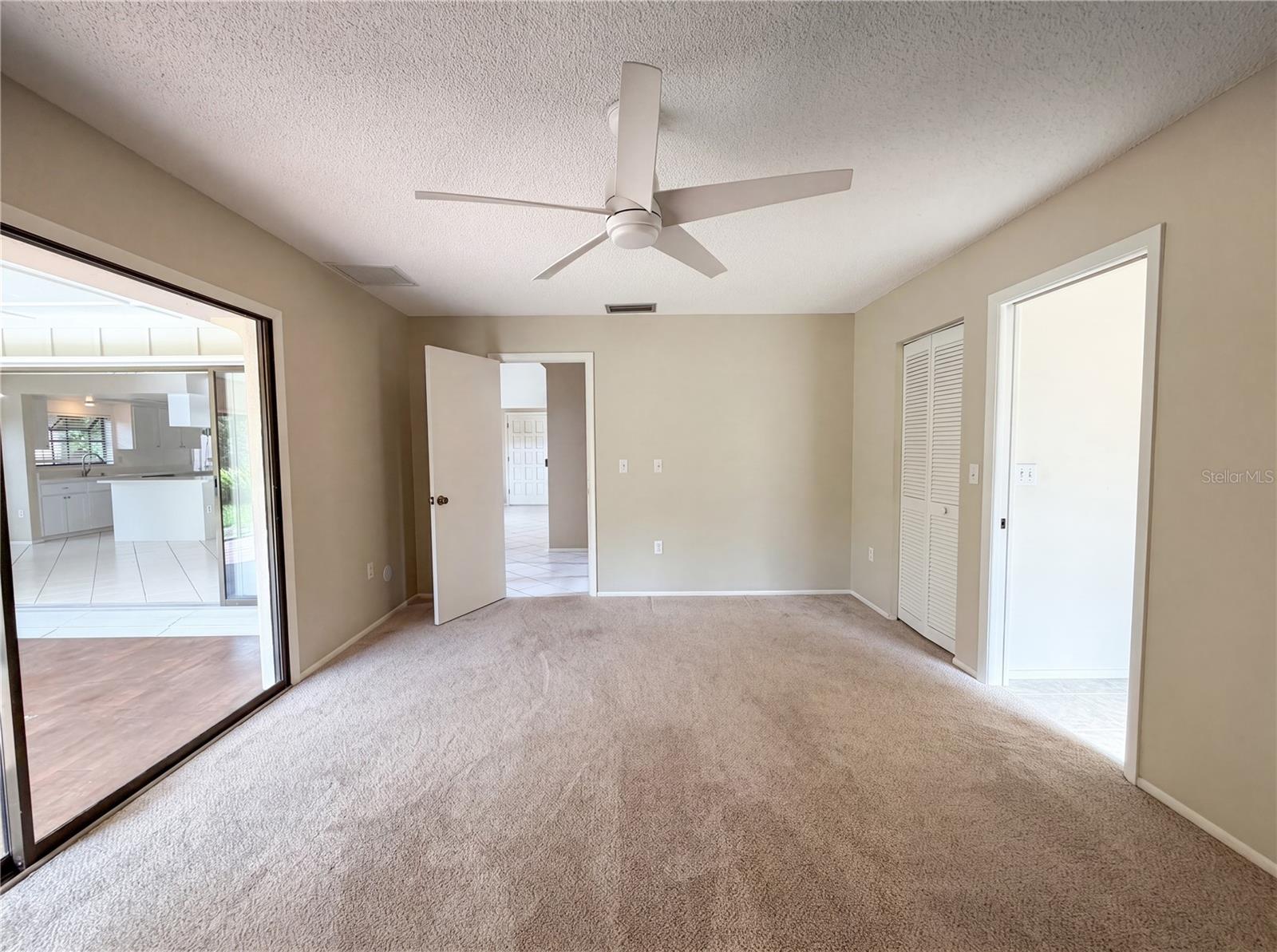 1407 Willow Oak Cir #1407 Property Photo 15