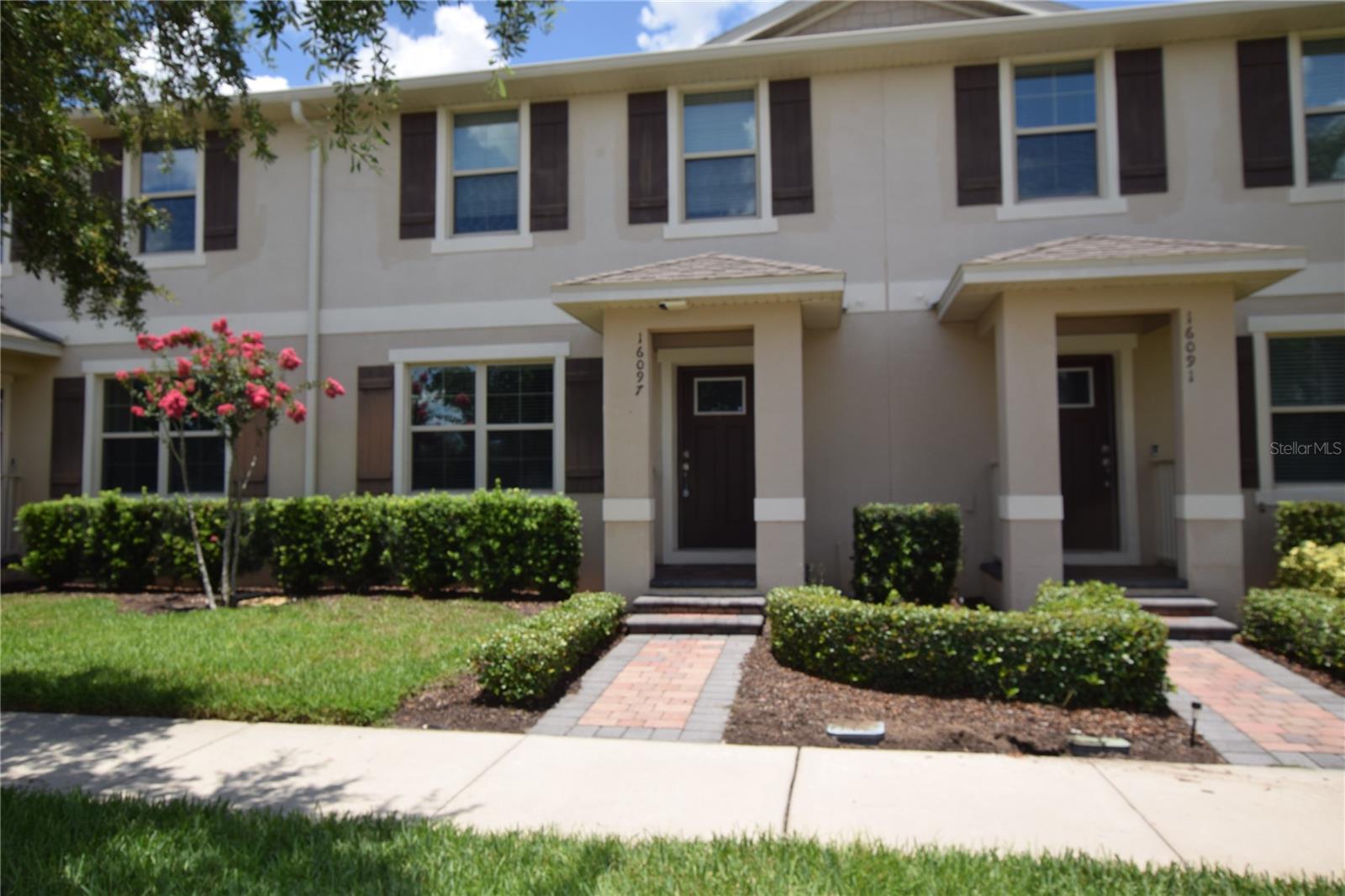 16097 Pebble Bluff Loop Property Photo 3