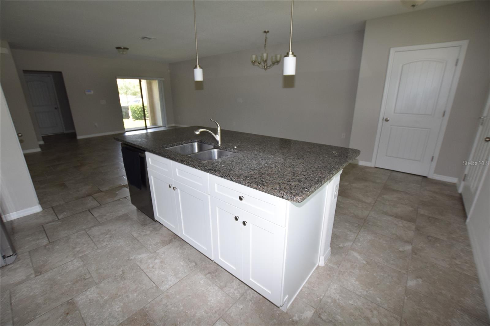 16097 Pebble Bluff Loop Property Photo 12