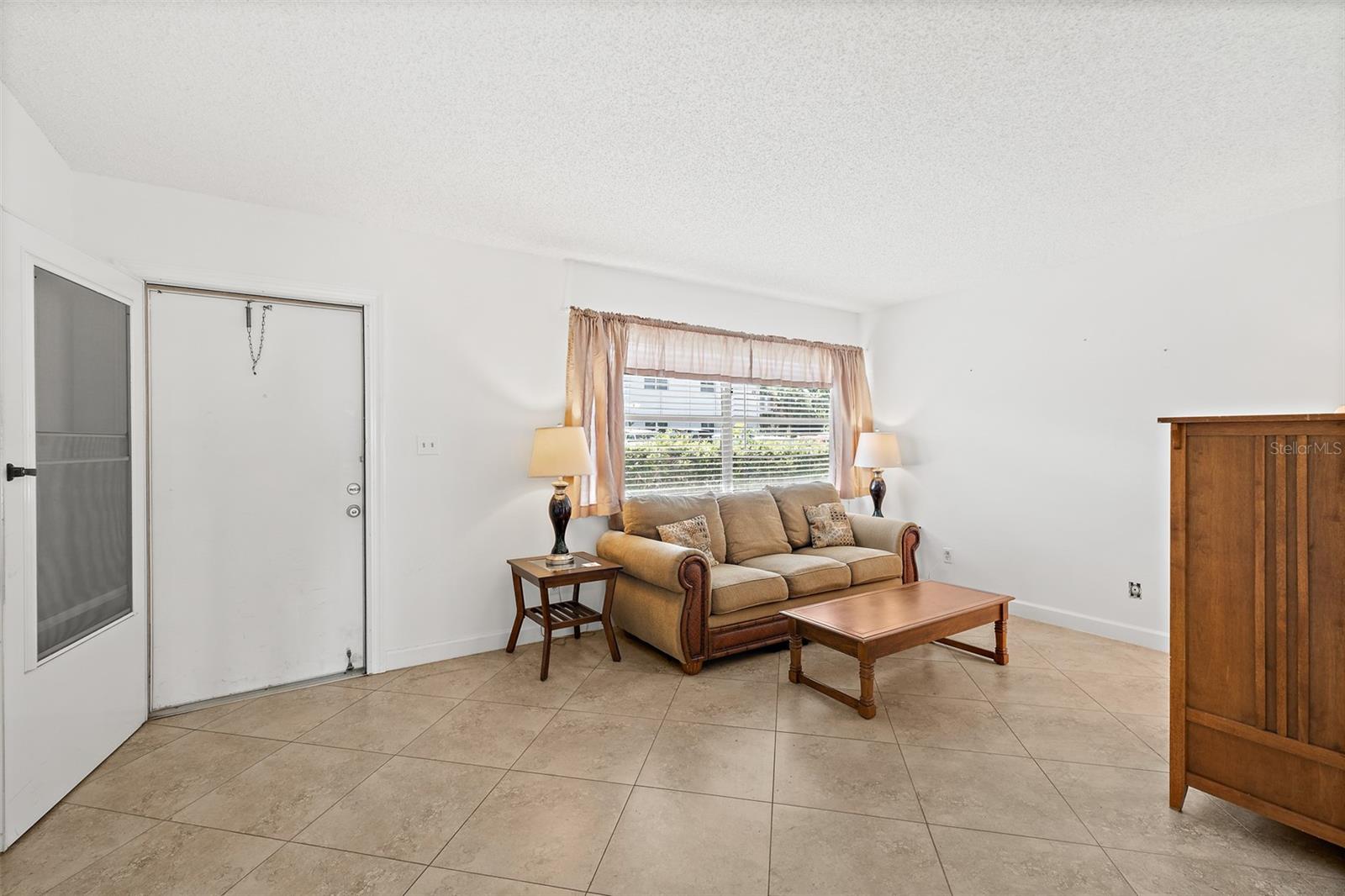 6500 Falcon Way #19d Property Photo 5