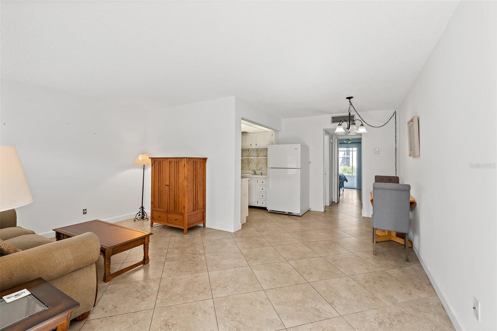 6500 Falcon Way #19d Property Photo 7