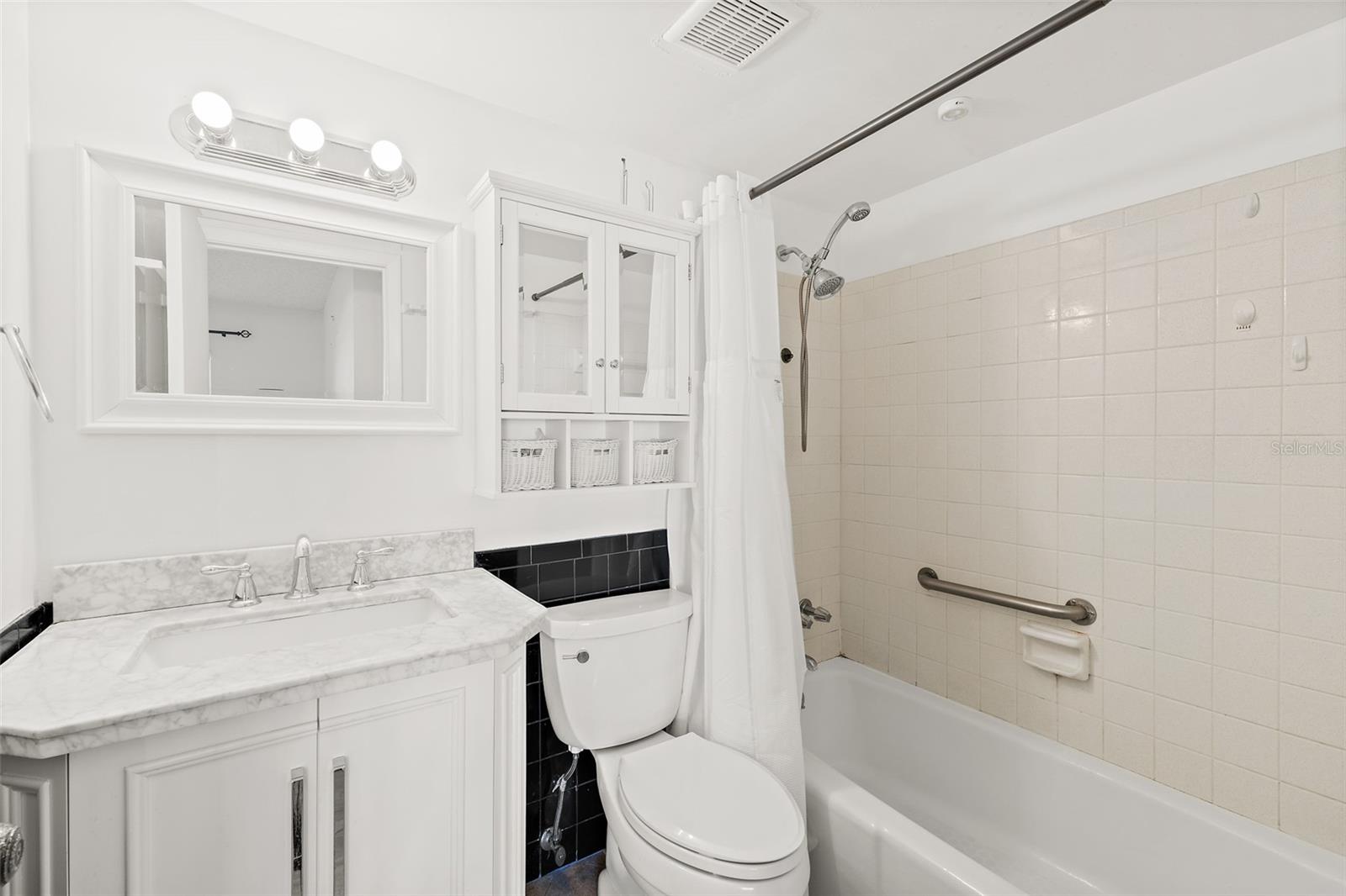 6500 Falcon Way #19d Property Photo 14