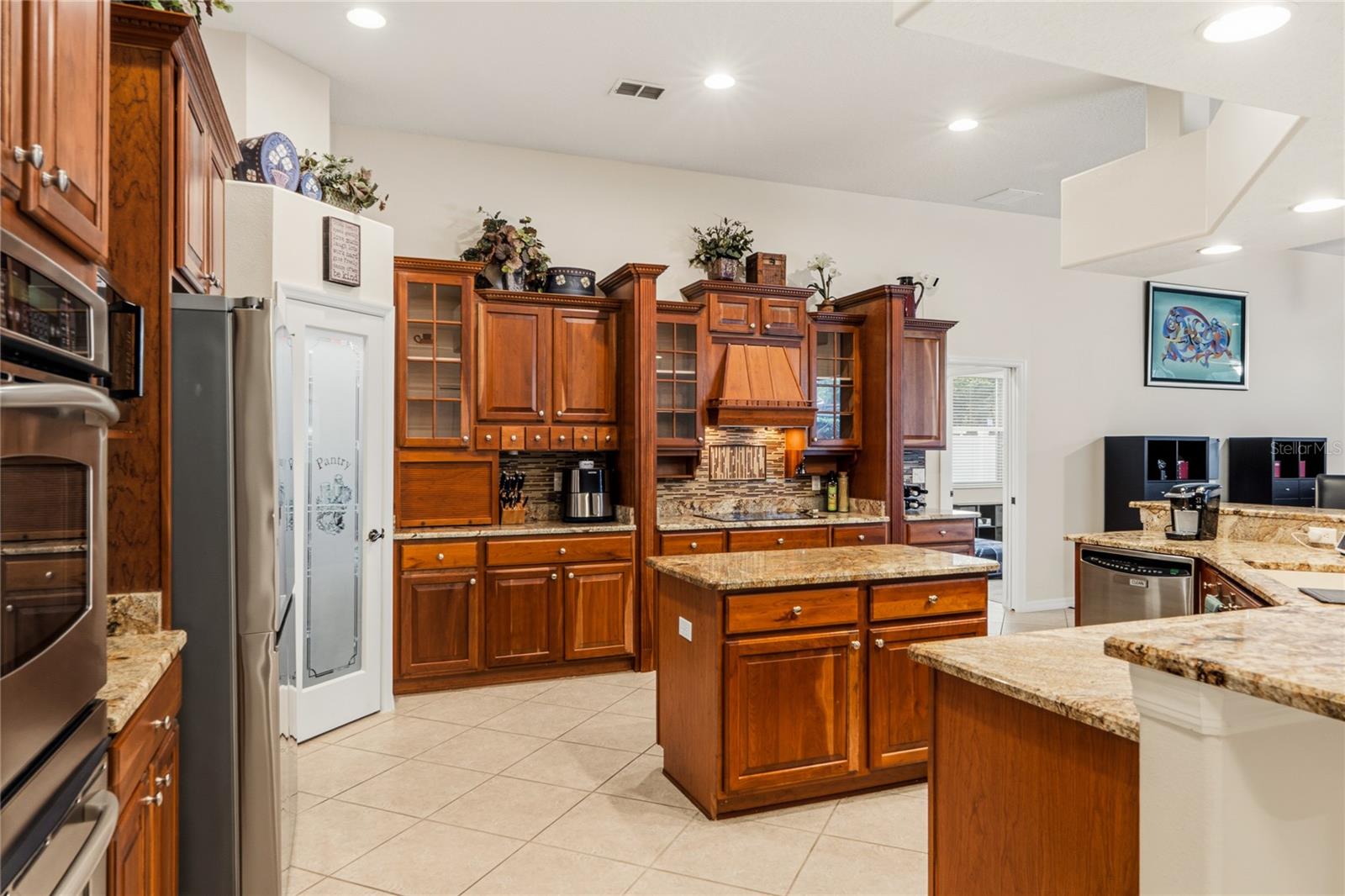 5977 Lake Melrose Dr Property Photo 23