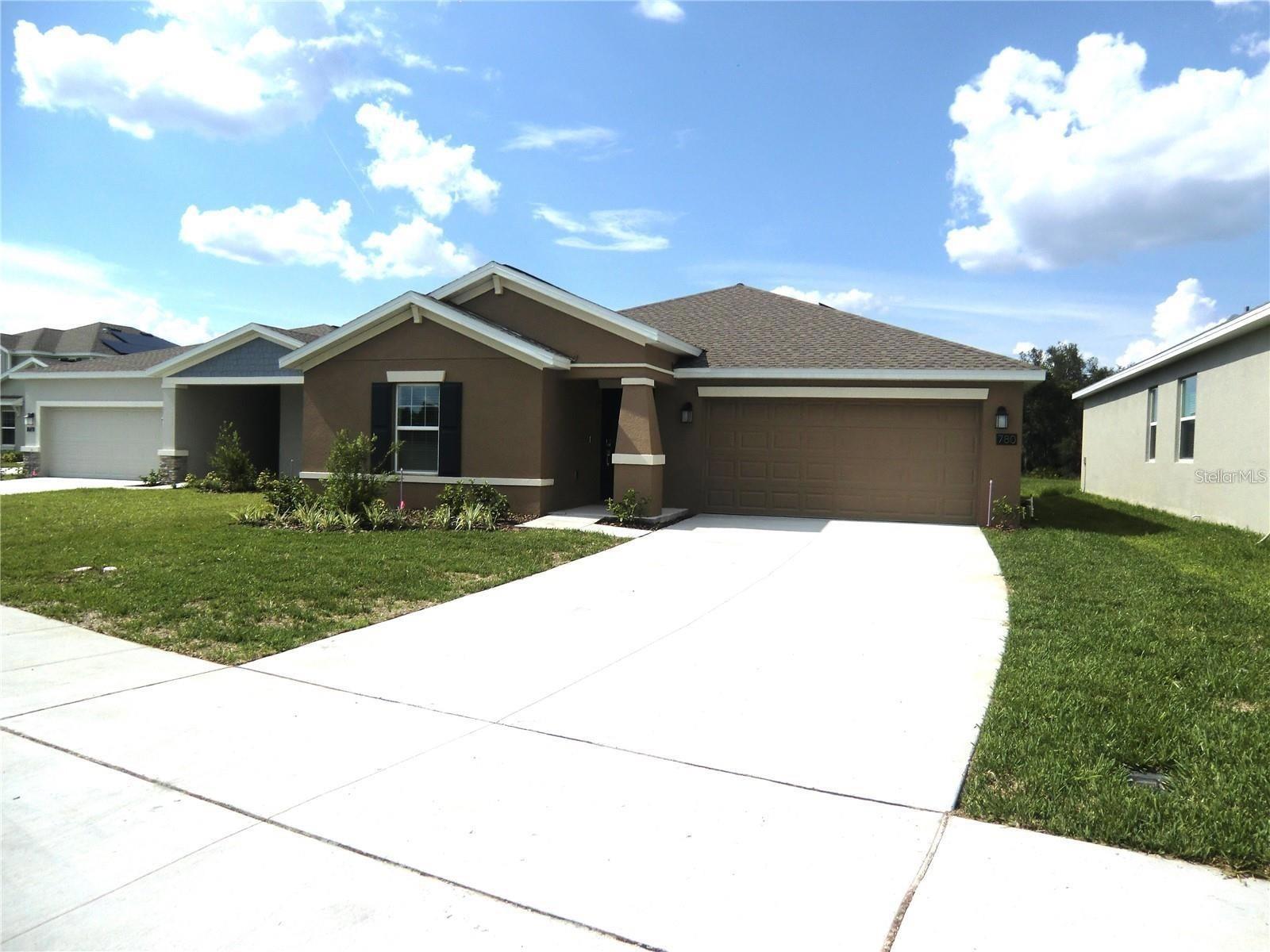 780 Daring Dr Property Photo 5