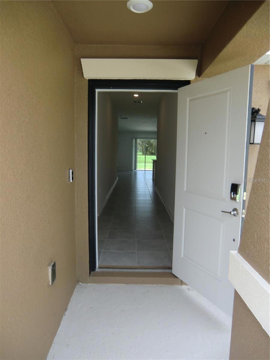 780 Daring Dr Property Photo 6