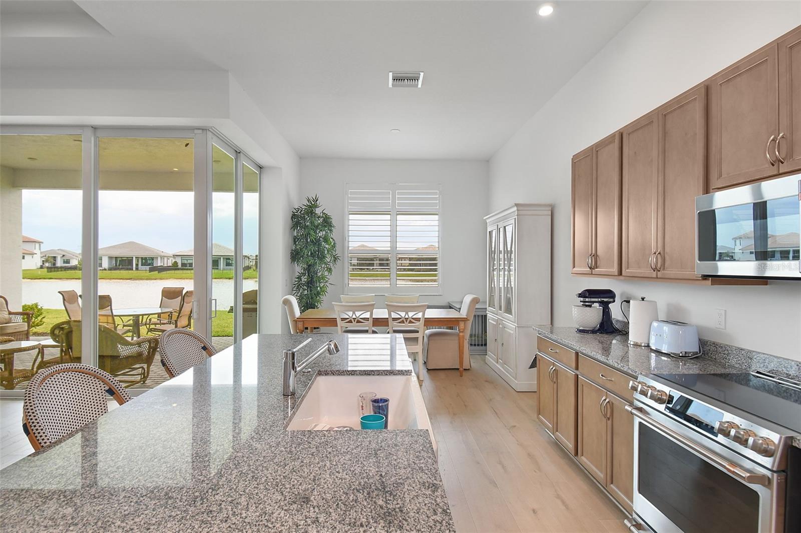 8472 Sw Cantante Way Property Photo 17