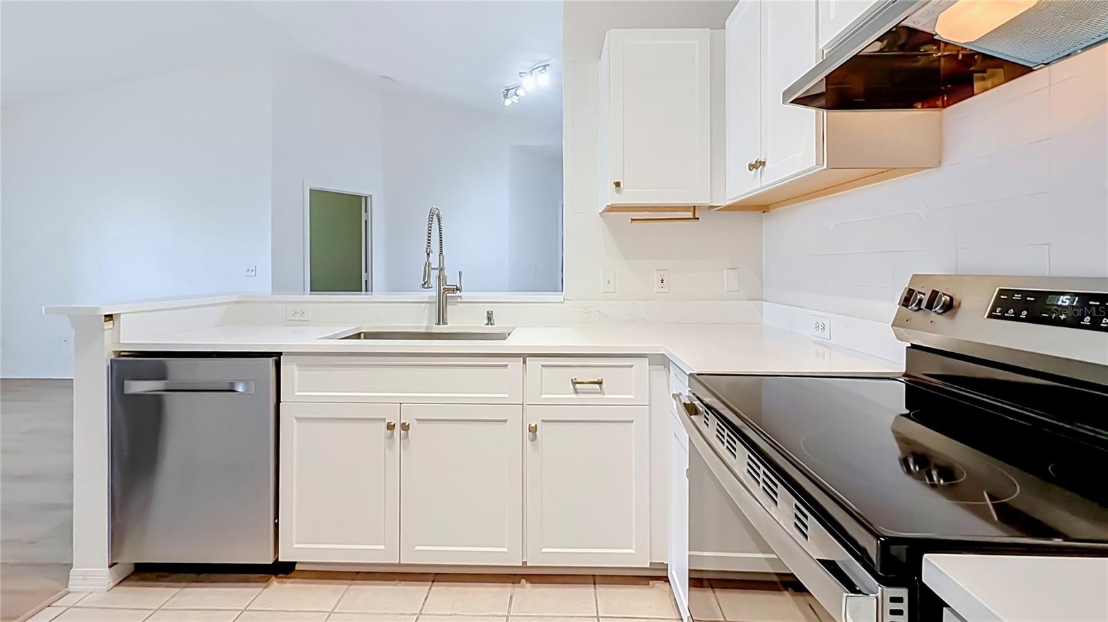 2615 Maitland Crossing Way #303 Property Photo 11