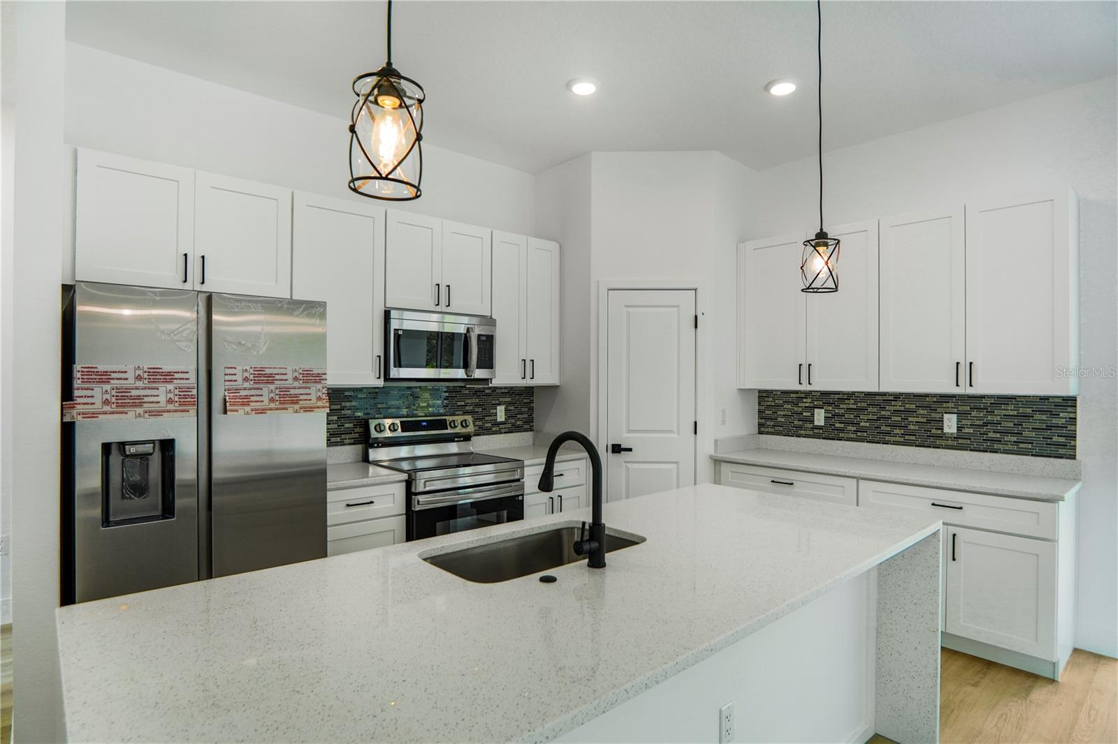 8383 N Ibsen Dr Property Photo 7