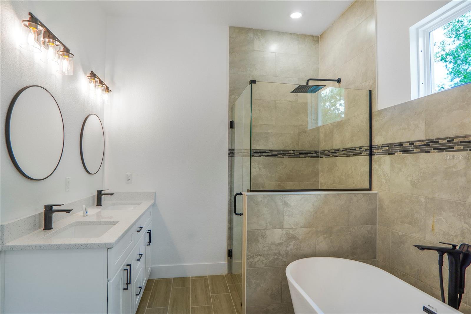 8383 N Ibsen Dr Property Photo 28