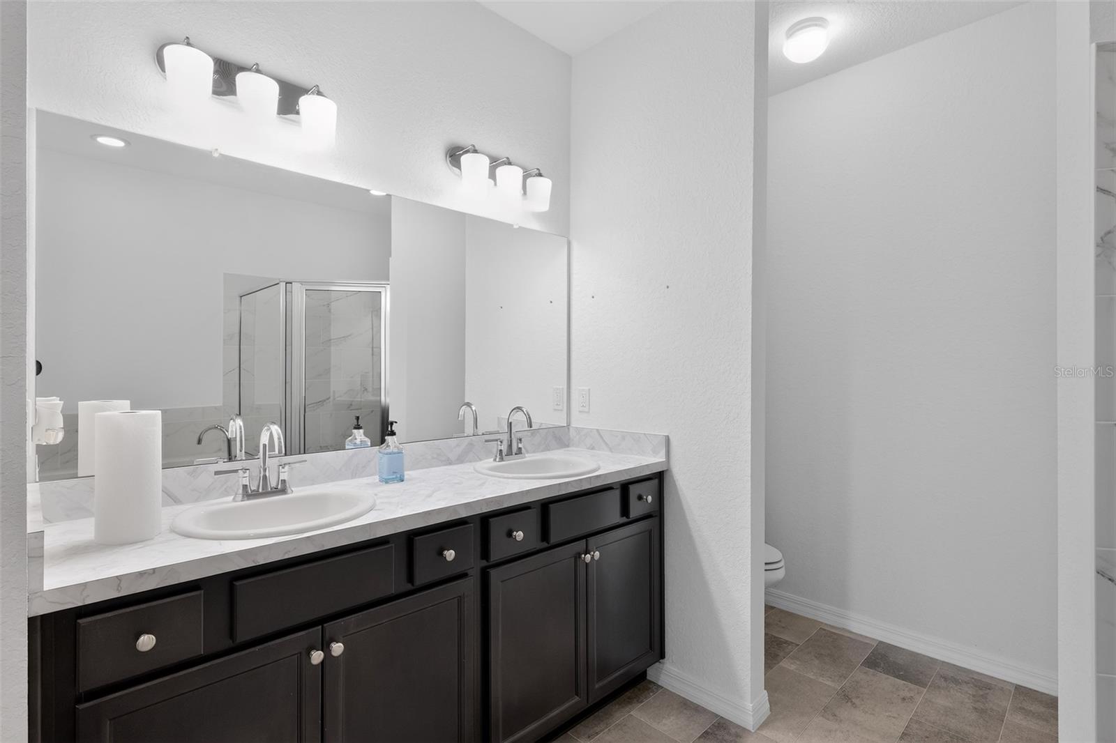 837 Liam Ln Property Photo 21