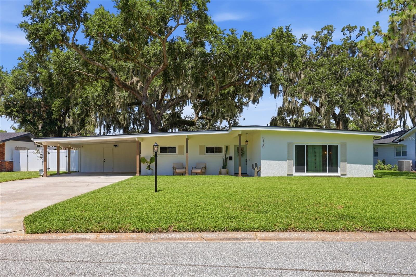 5120 MORTIER AVE Property Photo 1