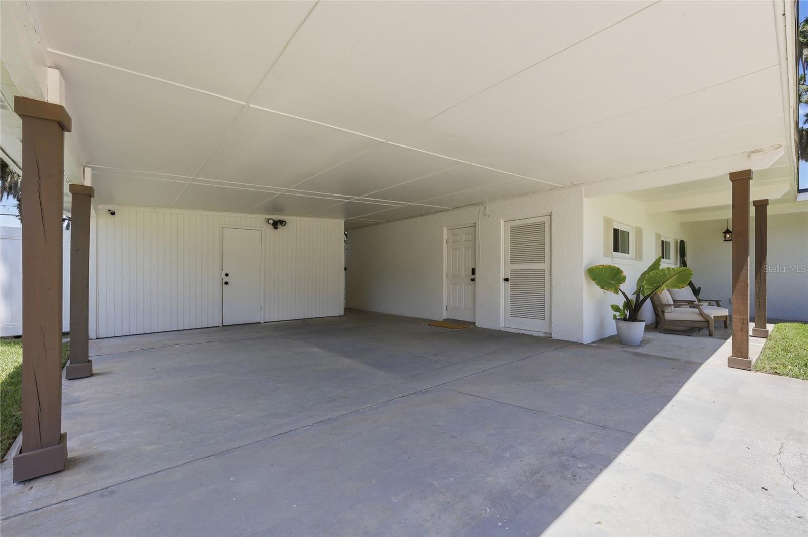 5120 Mortier Ave Property Photo 5