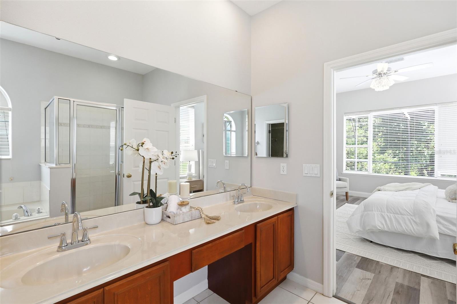2555 Sand Arbor Cir Property Photo 9