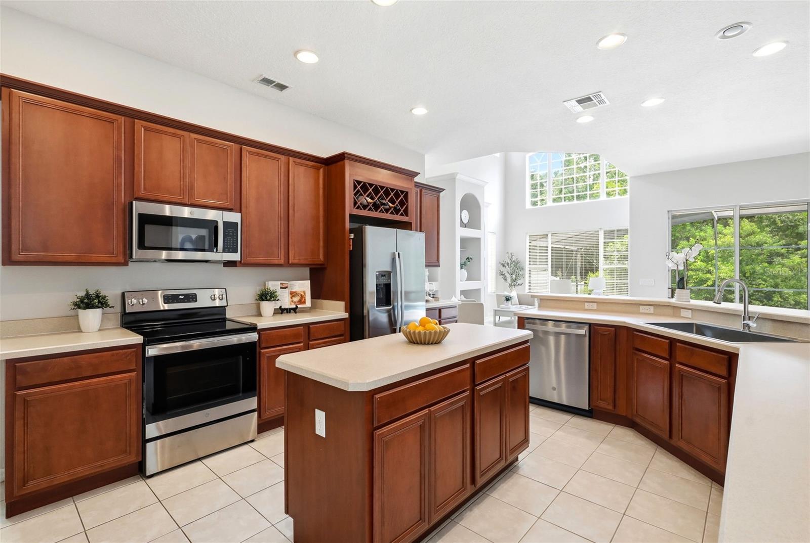 2555 Sand Arbor Cir Property Photo 12
