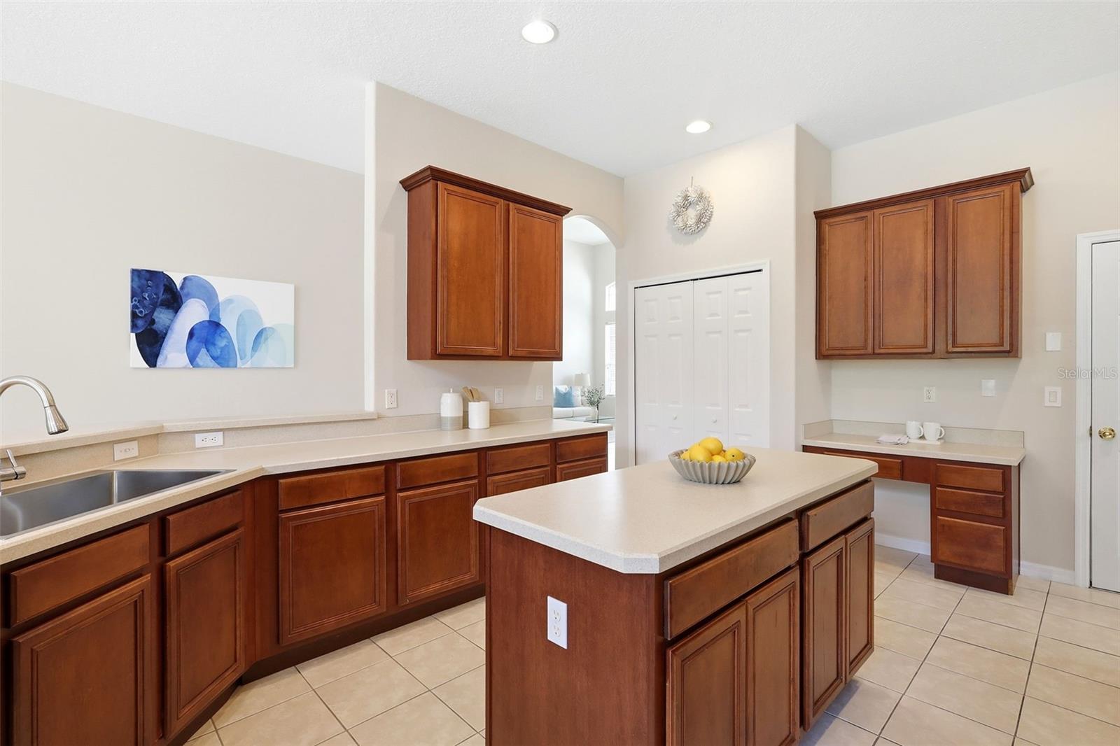2555 Sand Arbor Cir Property Photo 14