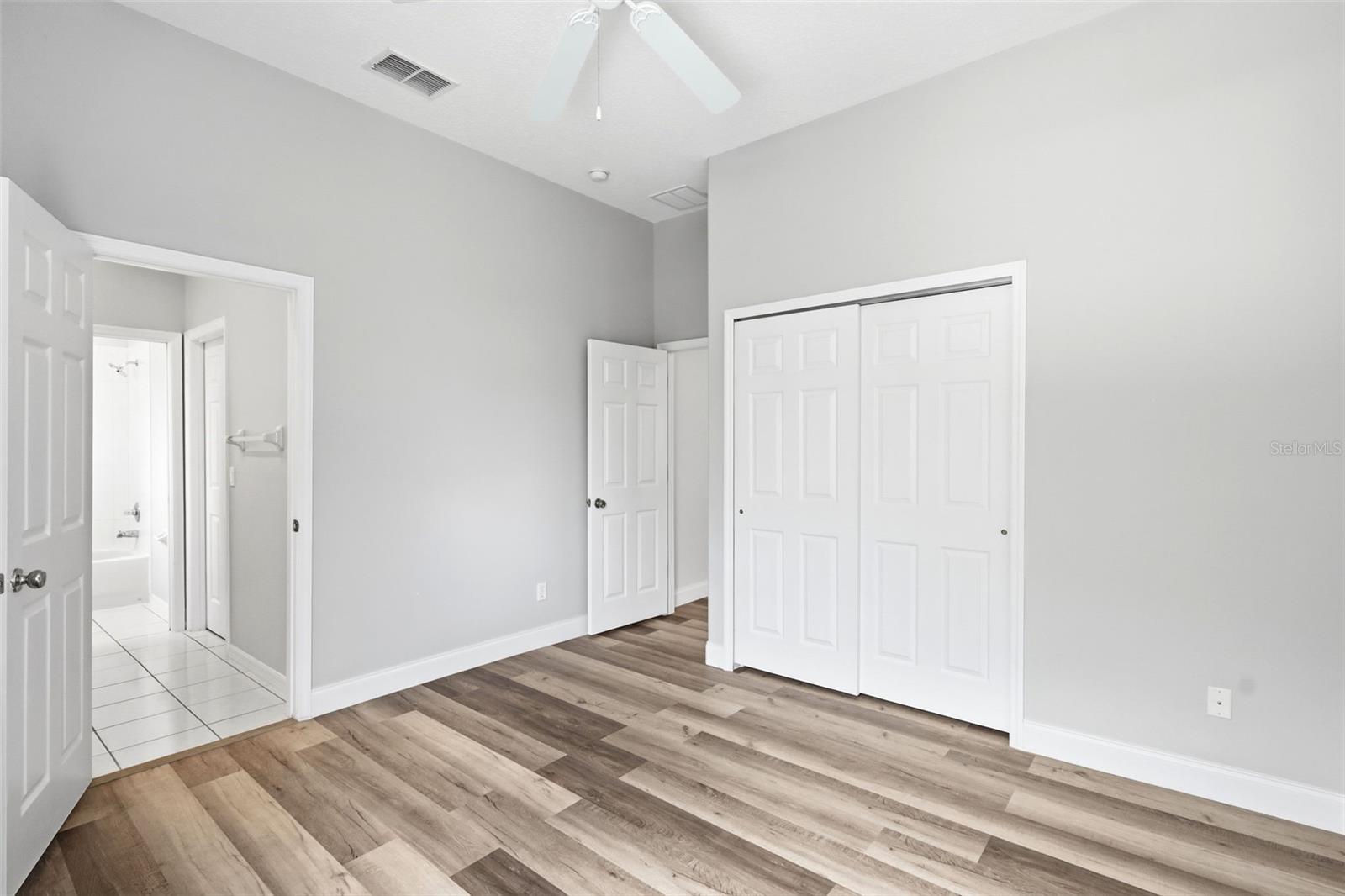2555 Sand Arbor Cir Property Photo 27