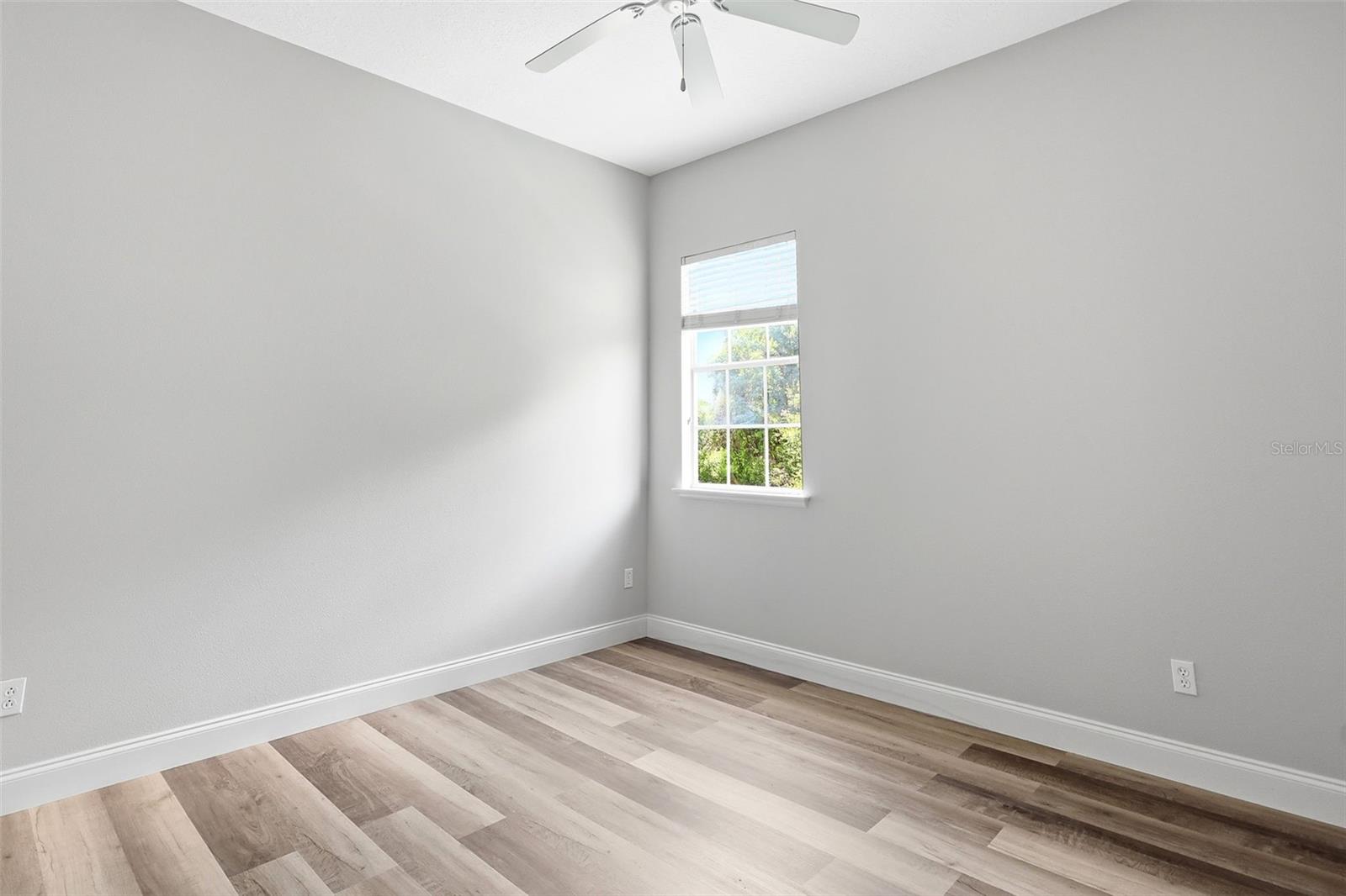 2555 Sand Arbor Cir Property Photo 30
