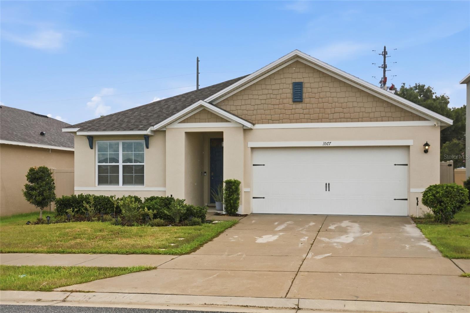 3577 Yarian Dr Property Photo 1