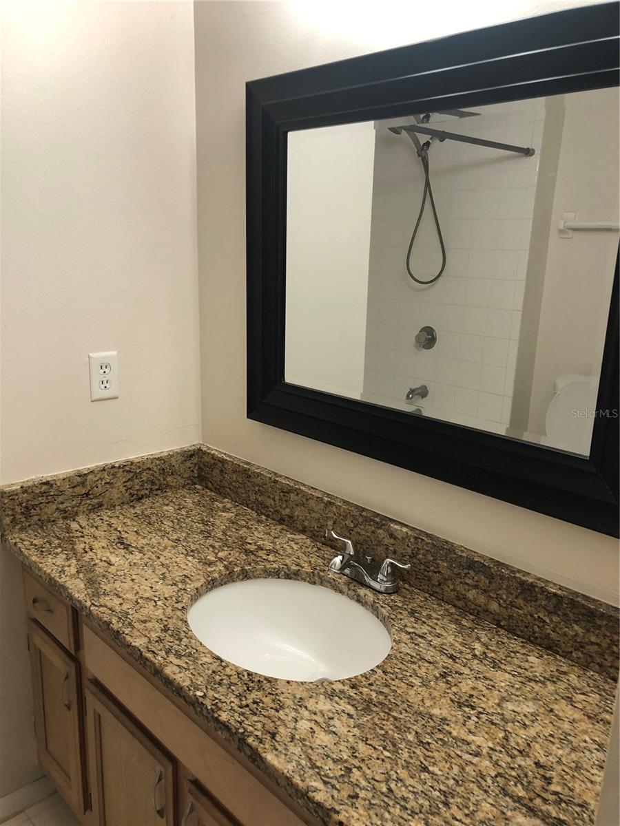 486 N Pin Oak Pl #206 Property Photo 8
