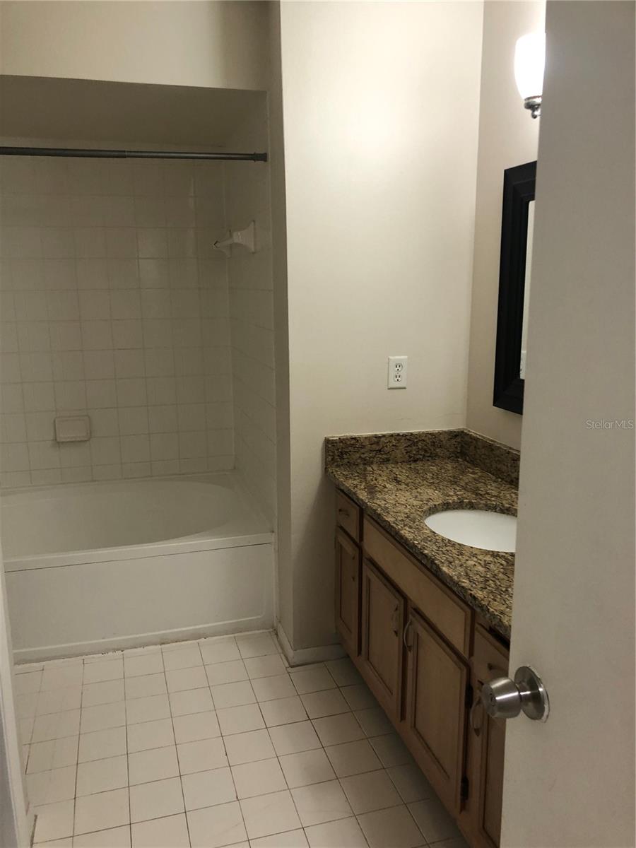 486 N Pin Oak Pl #206 Property Photo 10