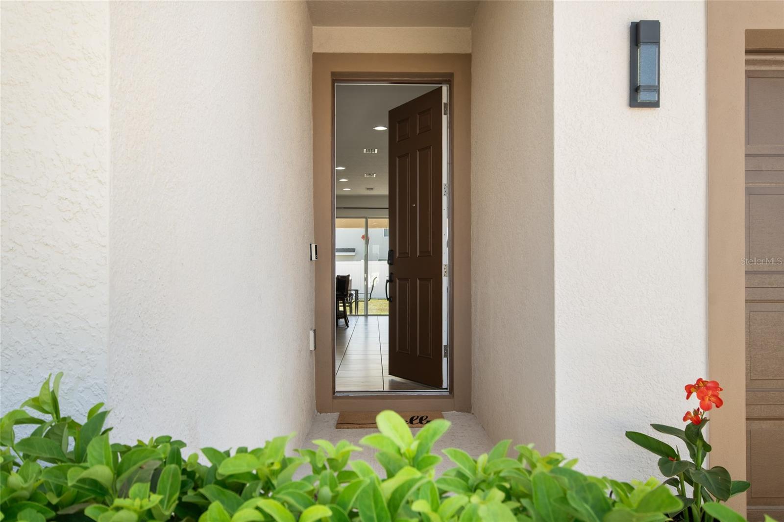 1659 Gentle Breeze Dr Property Photo 3