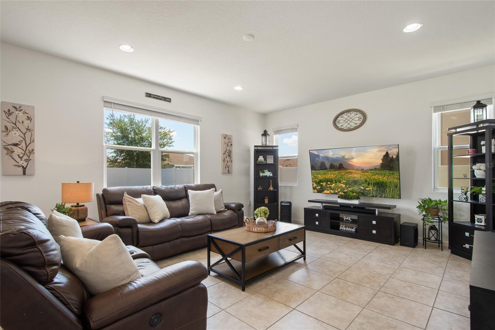 1659 Gentle Breeze Dr Property Photo 20