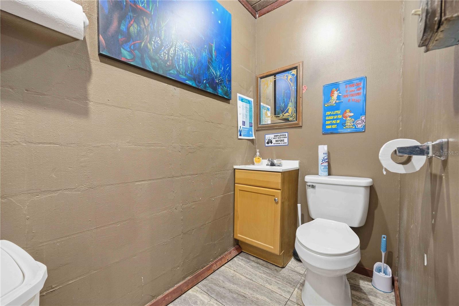 404 Eaker St Property Photo 22