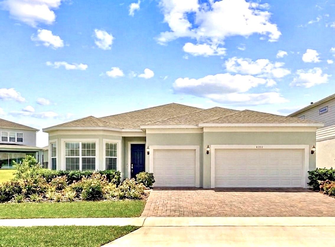 8322 Park Cliff Way Property Photo 1