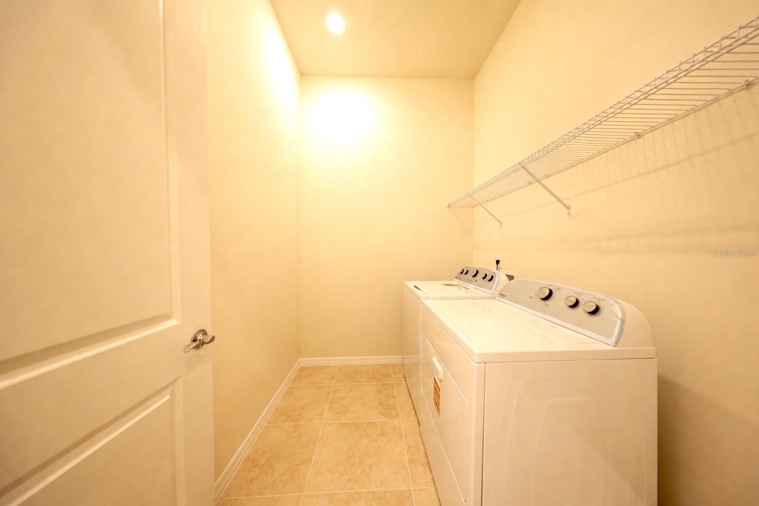8322 Park Cliff Way Property Photo 10