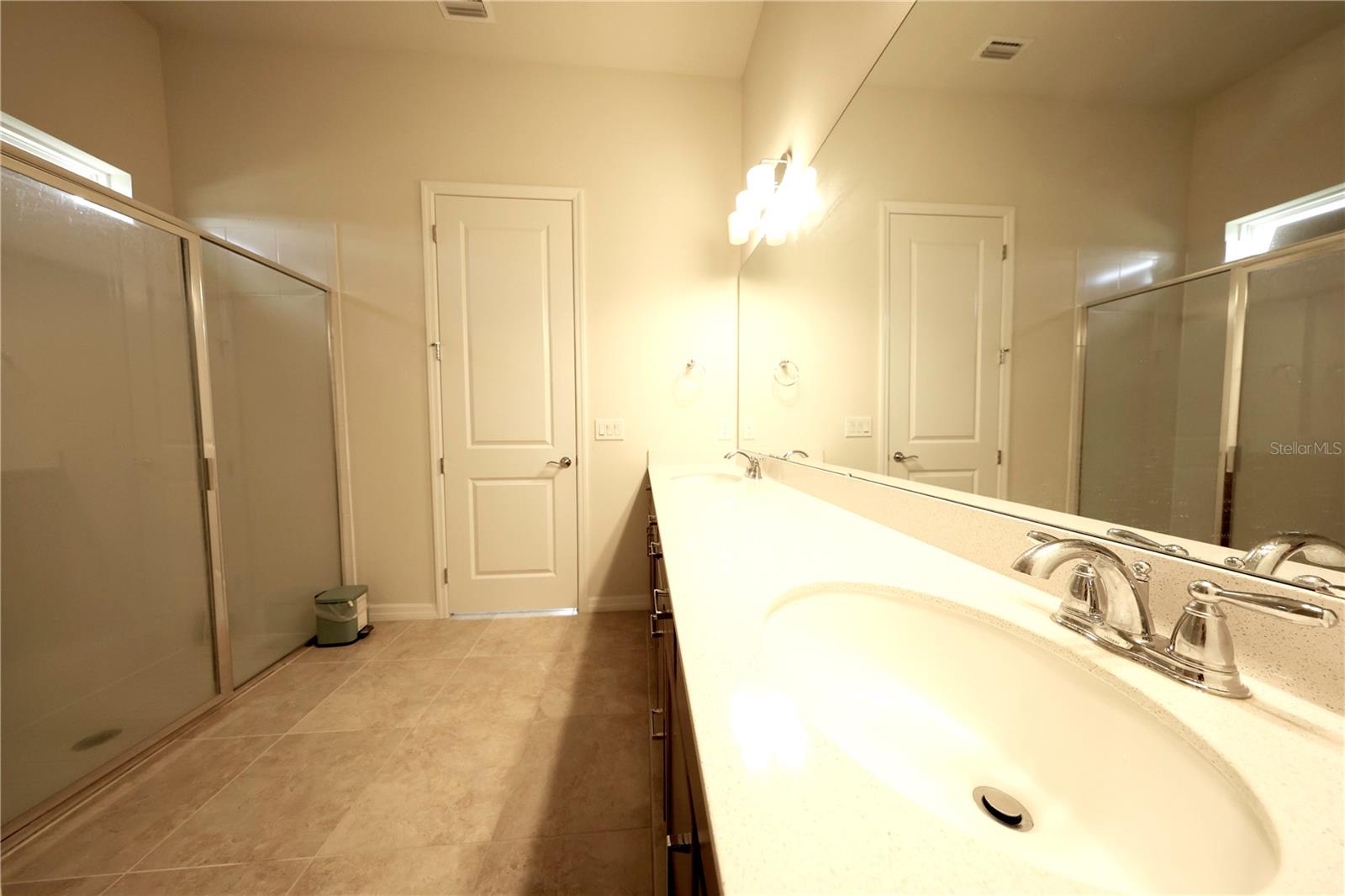 8322 Park Cliff Way Property Photo 12