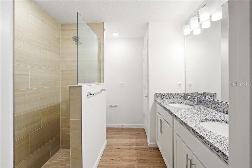 9 Rainrock Pl Property Photo 11
