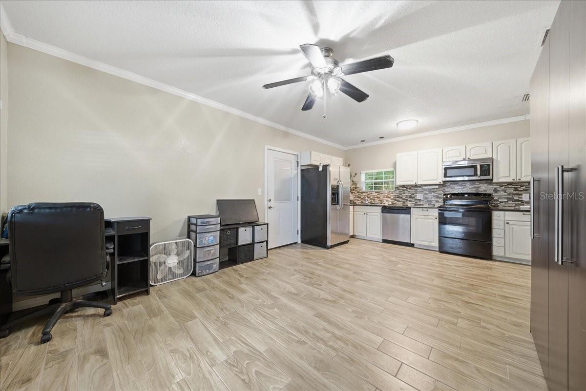 8095 Rose Ave Property Photo 43