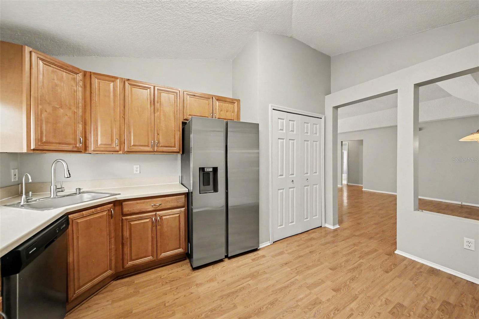 1077 Sugarberry Trl Property Photo 6