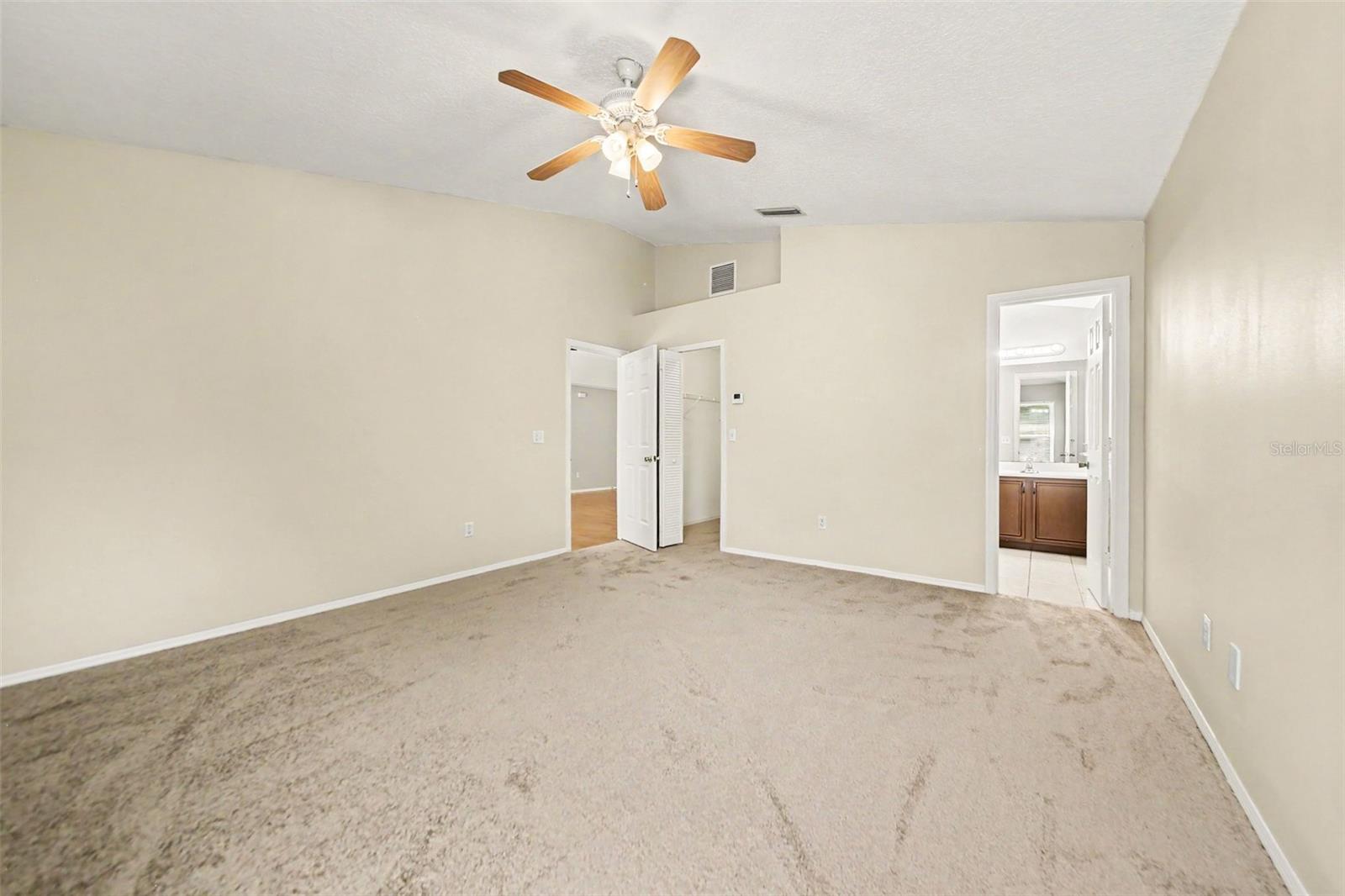 1077 Sugarberry Trl Property Photo 8