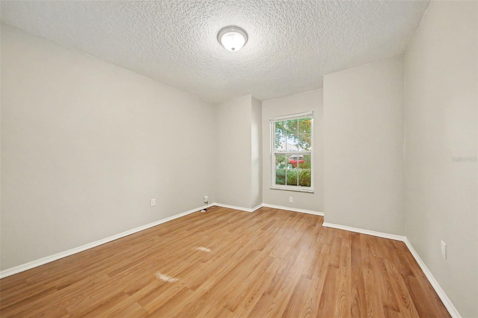 1077 Sugarberry Trl Property Photo 9